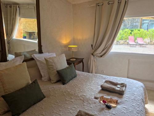 Vue chambre studio des pierres